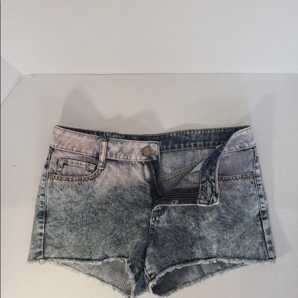 Degree Shorts